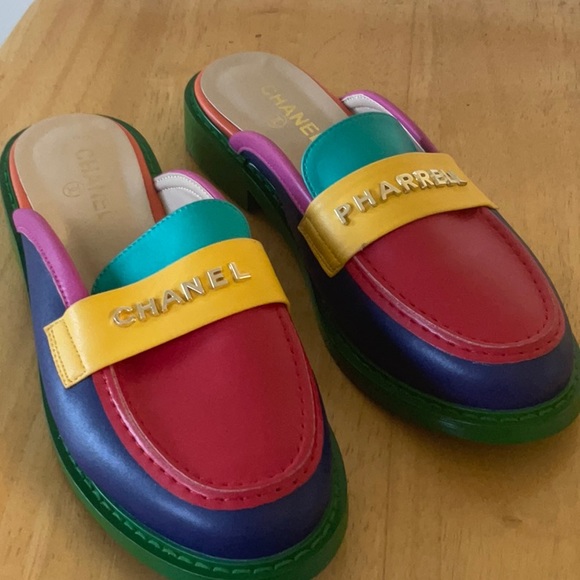 Chanel Pharrell Shoes - Picture 3 of 7